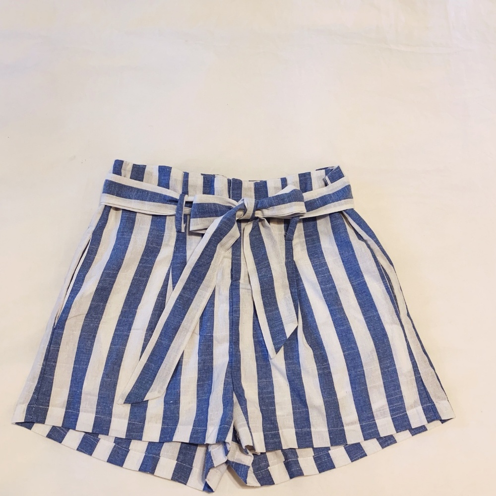 PAPER BAG SHORTS
